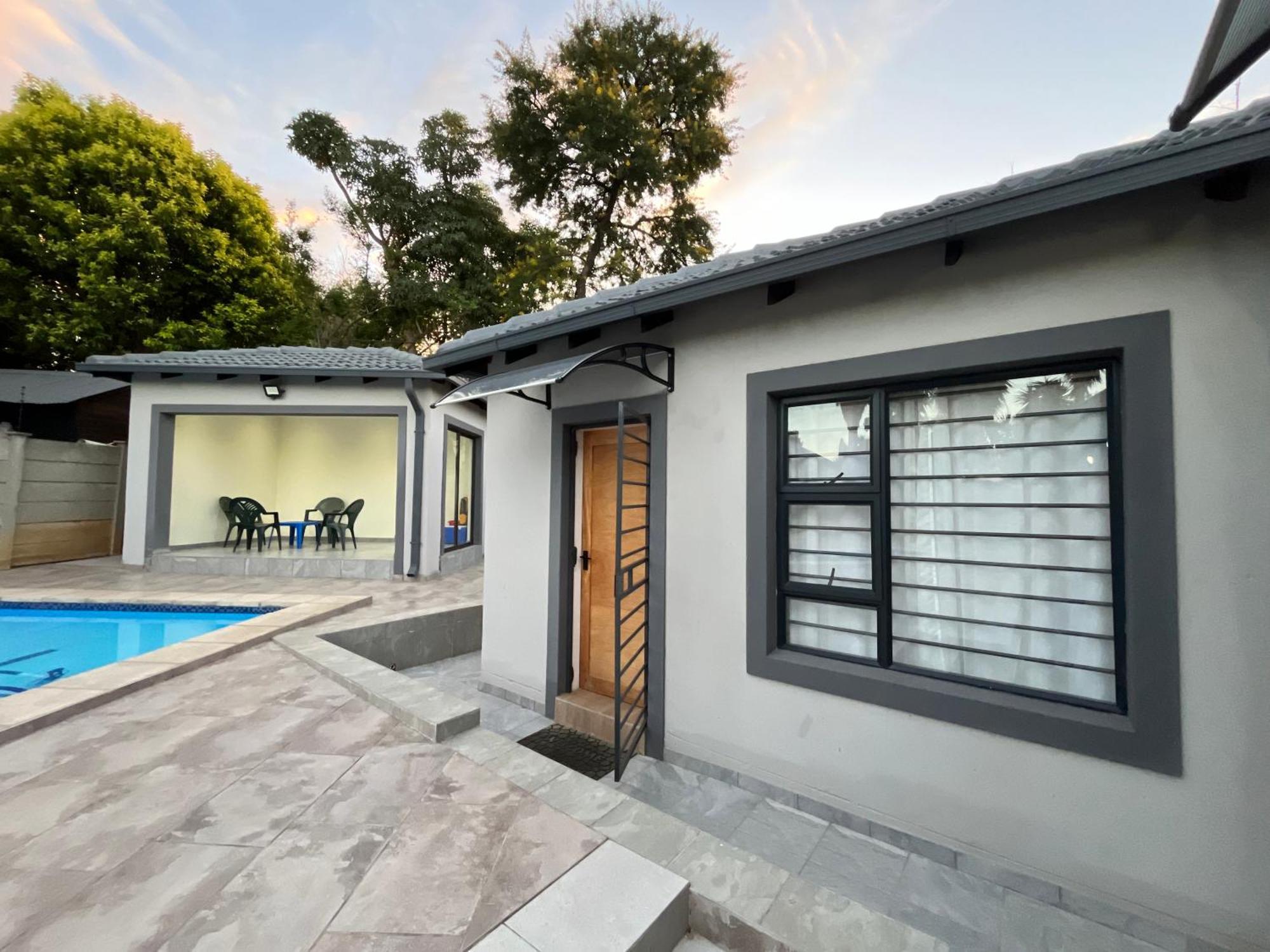 The Benjamin Accomodation Edenvale Exterior foto